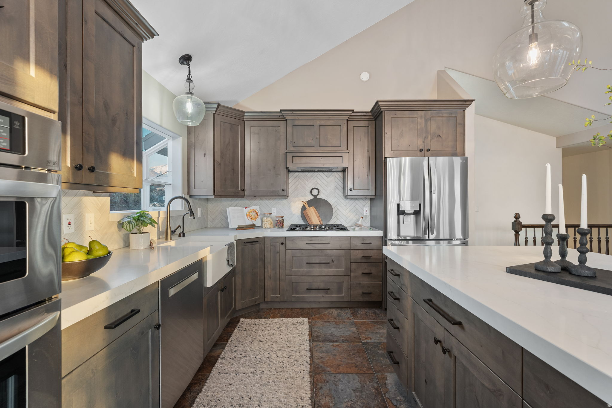 PENSKE PLACE - Residential