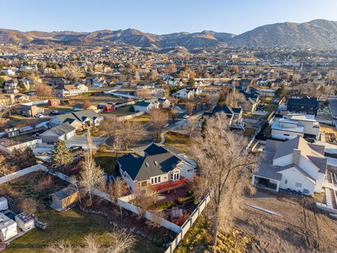 Tiny photo for 13898 S SUMMERSET CIR E, Draper, UT 84020 (MLS # 2133940)