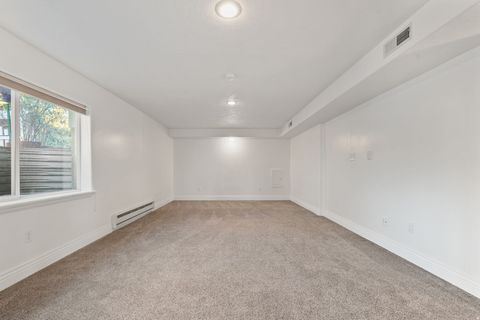 Tiny photo for 13898 S SUMMERSET CIR E, Draper, UT 84020 (MLS # 2133940)