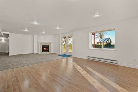 Tiny photo for 13898 S SUMMERSET CIR E, Draper, UT 84020 (MLS # 2133940)