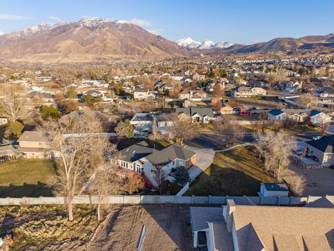 Tiny photo for 13898 S SUMMERSET CIR E, Draper, UT 84020 (MLS # 2133940)