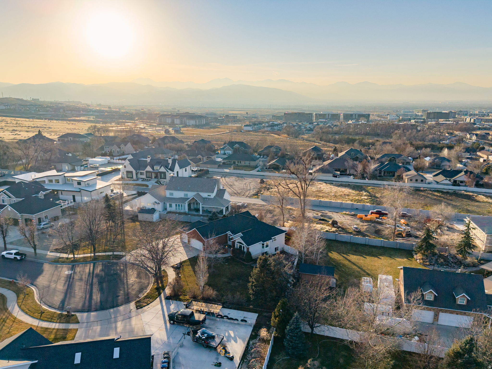 PENSKE PLACE - Residential