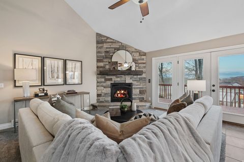 Tiny photo for 13898 S SUMMERSET CIR E, Draper, UT 84020 (MLS # 2133940)