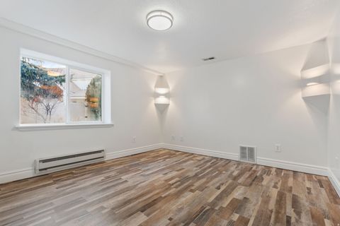 Tiny photo for 13898 S SUMMERSET CIR E, Draper, UT 84020 (MLS # 2133940)