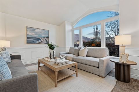 Tiny photo for 13898 S SUMMERSET CIR E, Draper, UT 84020 (MLS # 2133940)