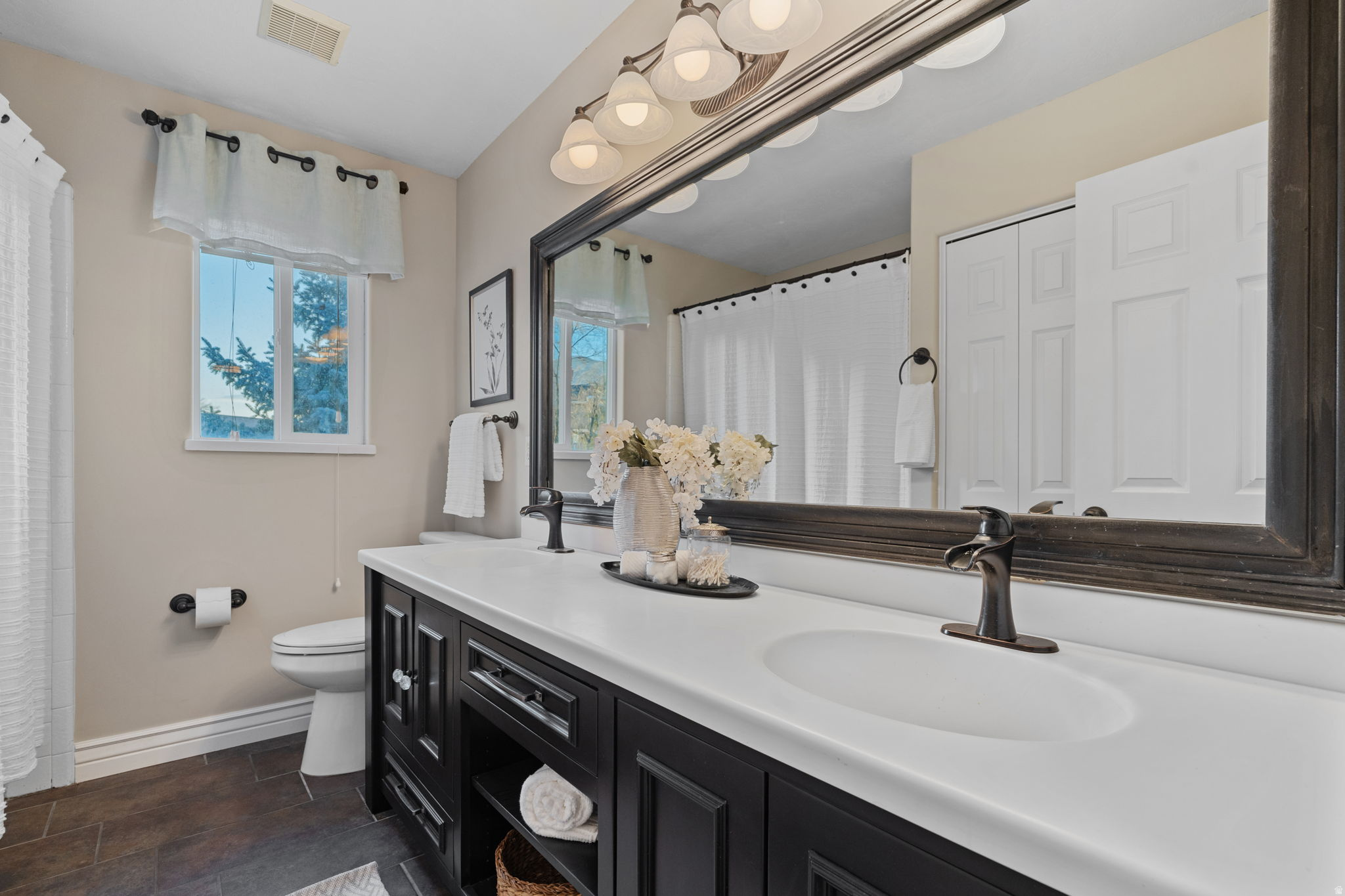 PENSKE PLACE - Residential