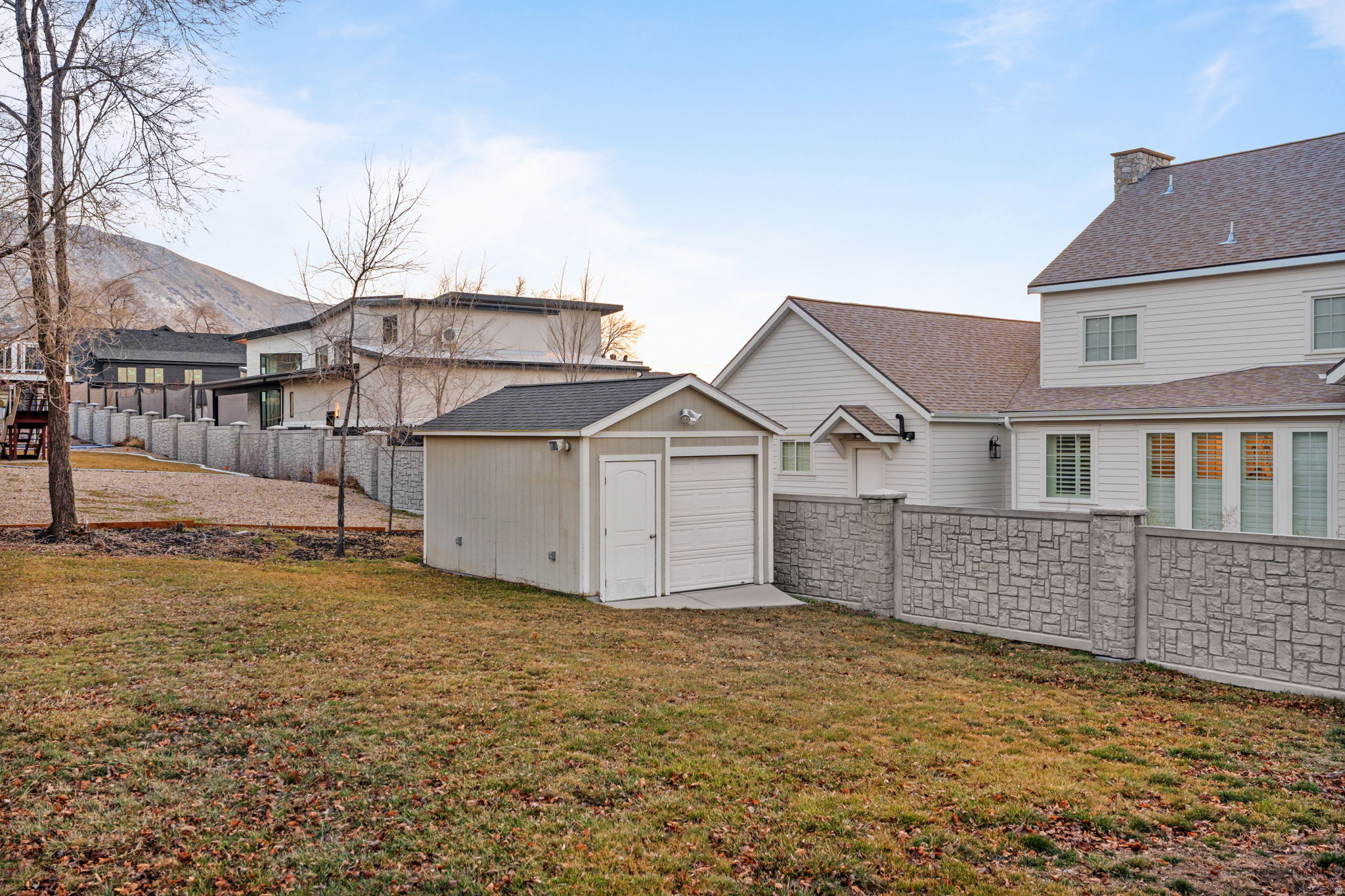 PENSKE PLACE - Residential