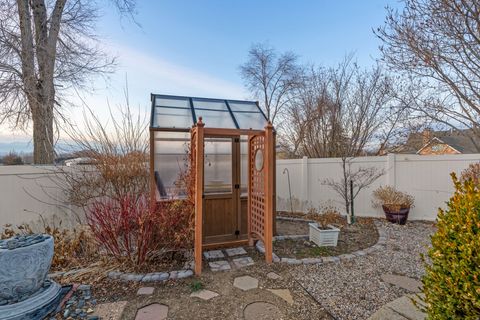 Tiny photo for 13898 S SUMMERSET CIR E, Draper, UT 84020 (MLS # 2133940)