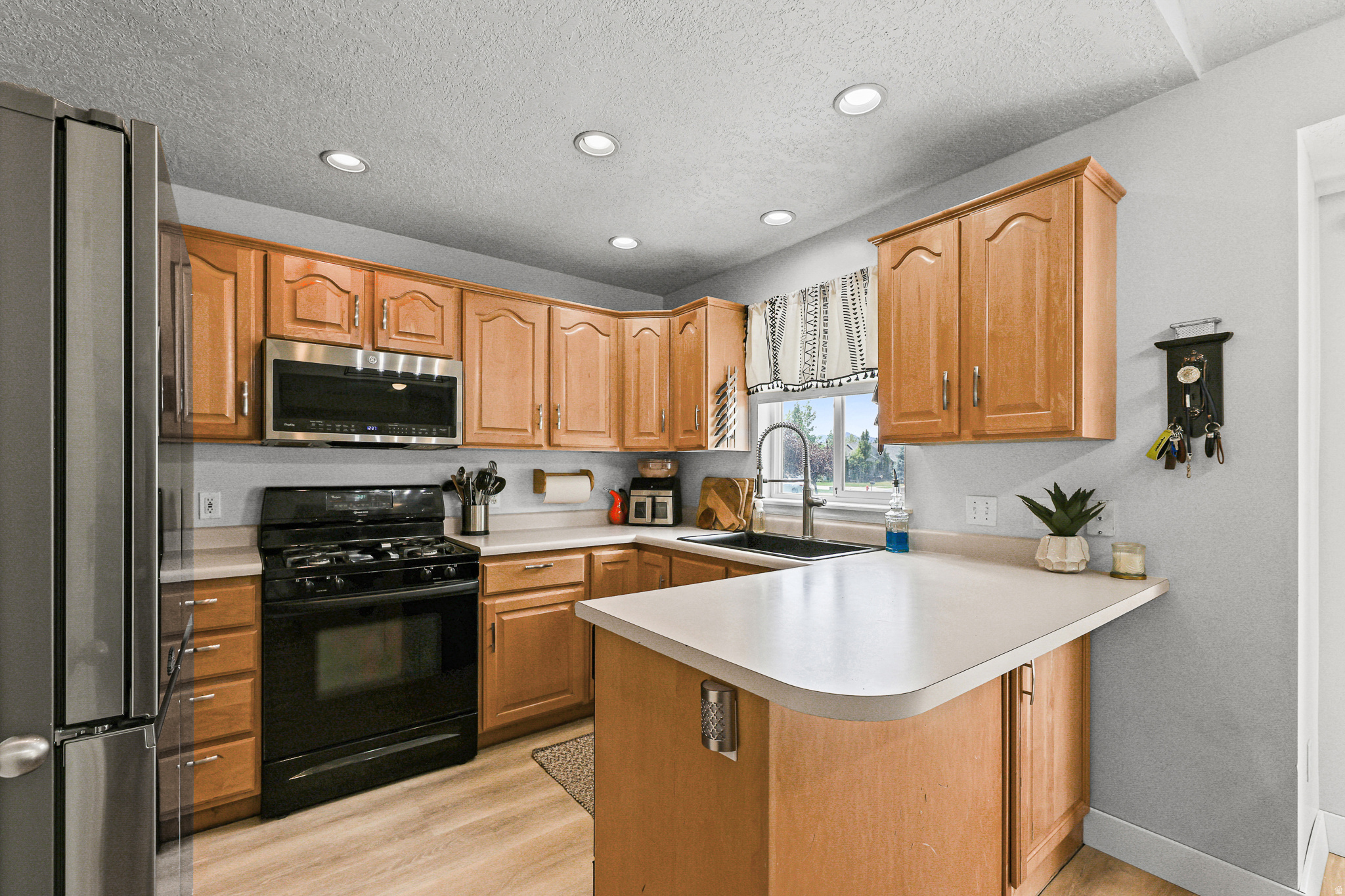 VILLAGES AT STANSBURY - Residential