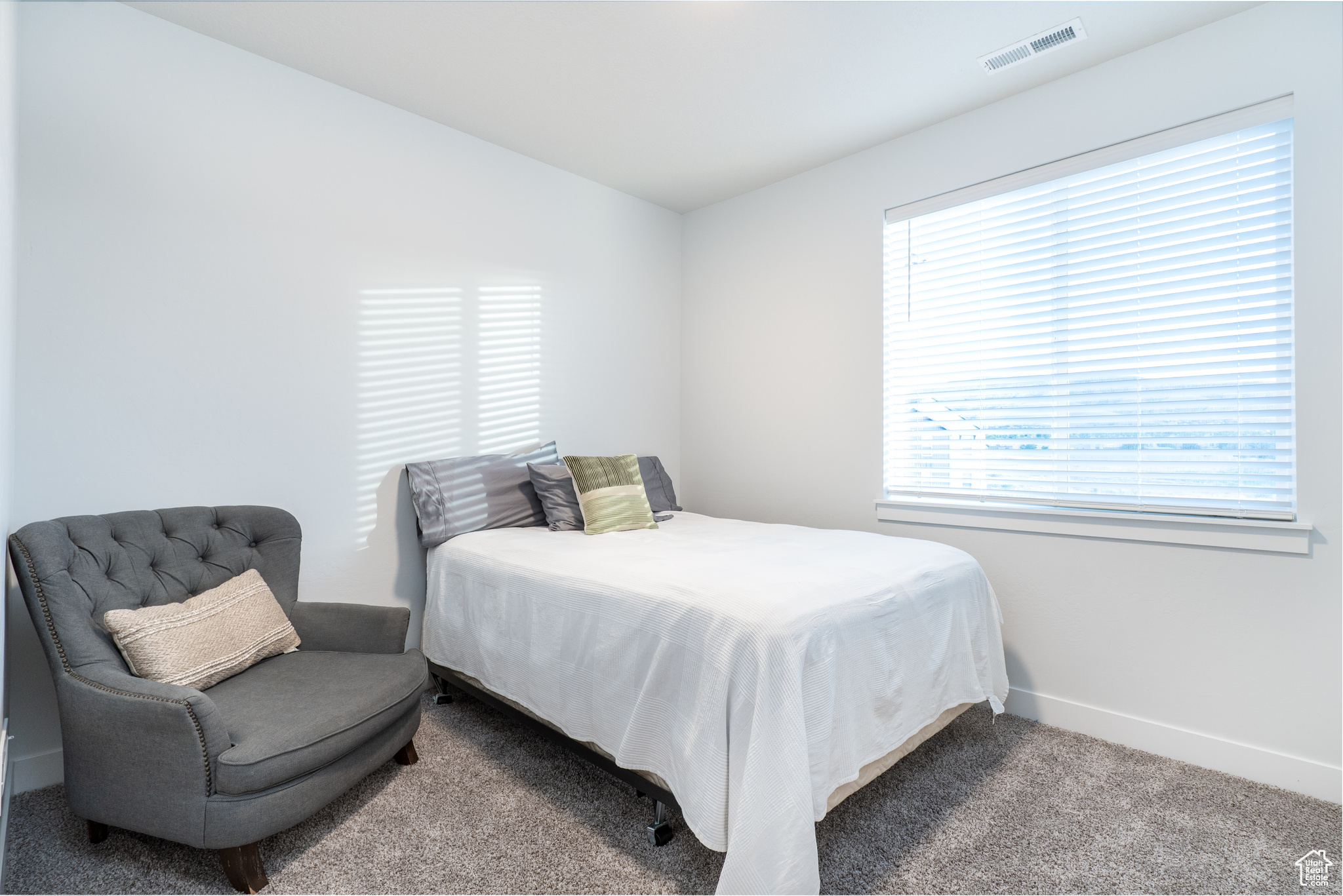 MOUNTAIN RIDGE - Residential