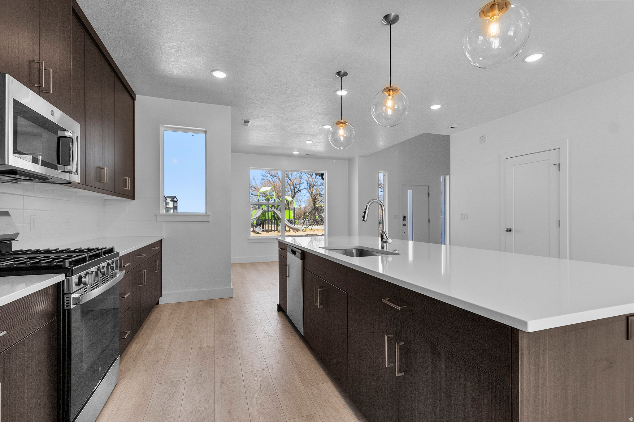 RIDGELINE PARK - Residential