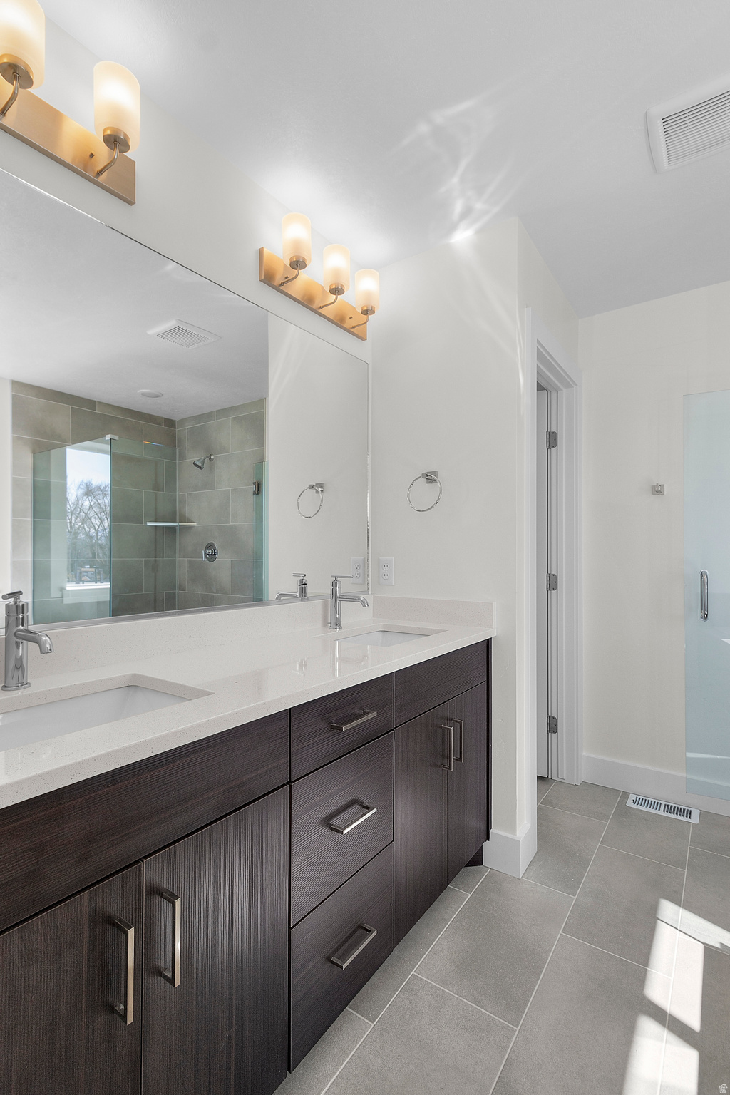 RIDGELINE PARK - Residential