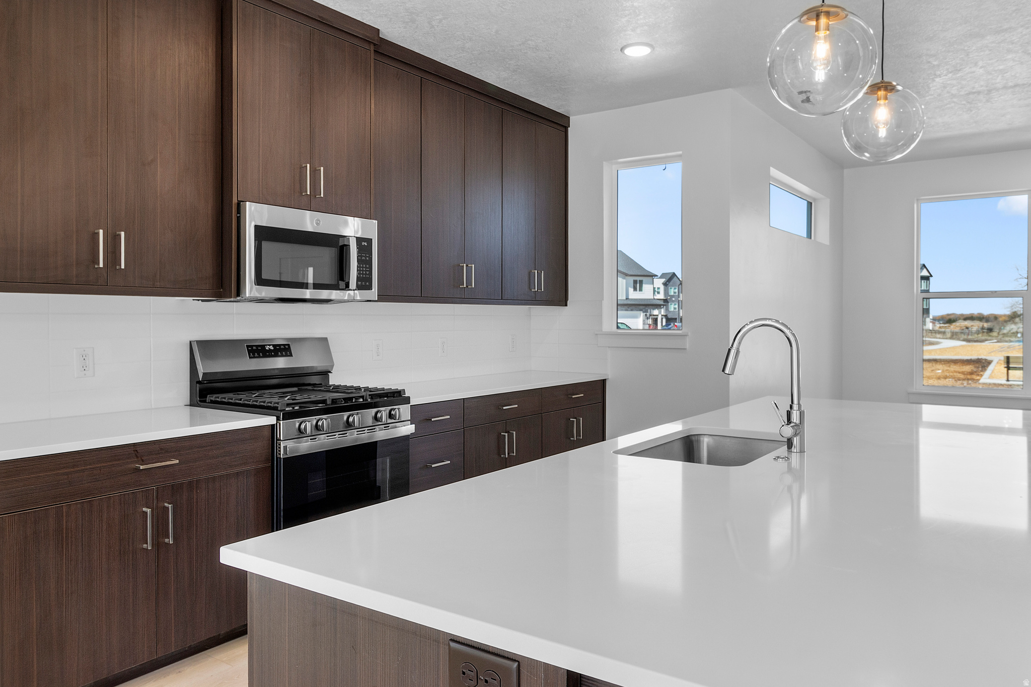 RIDGELINE PARK - Residential