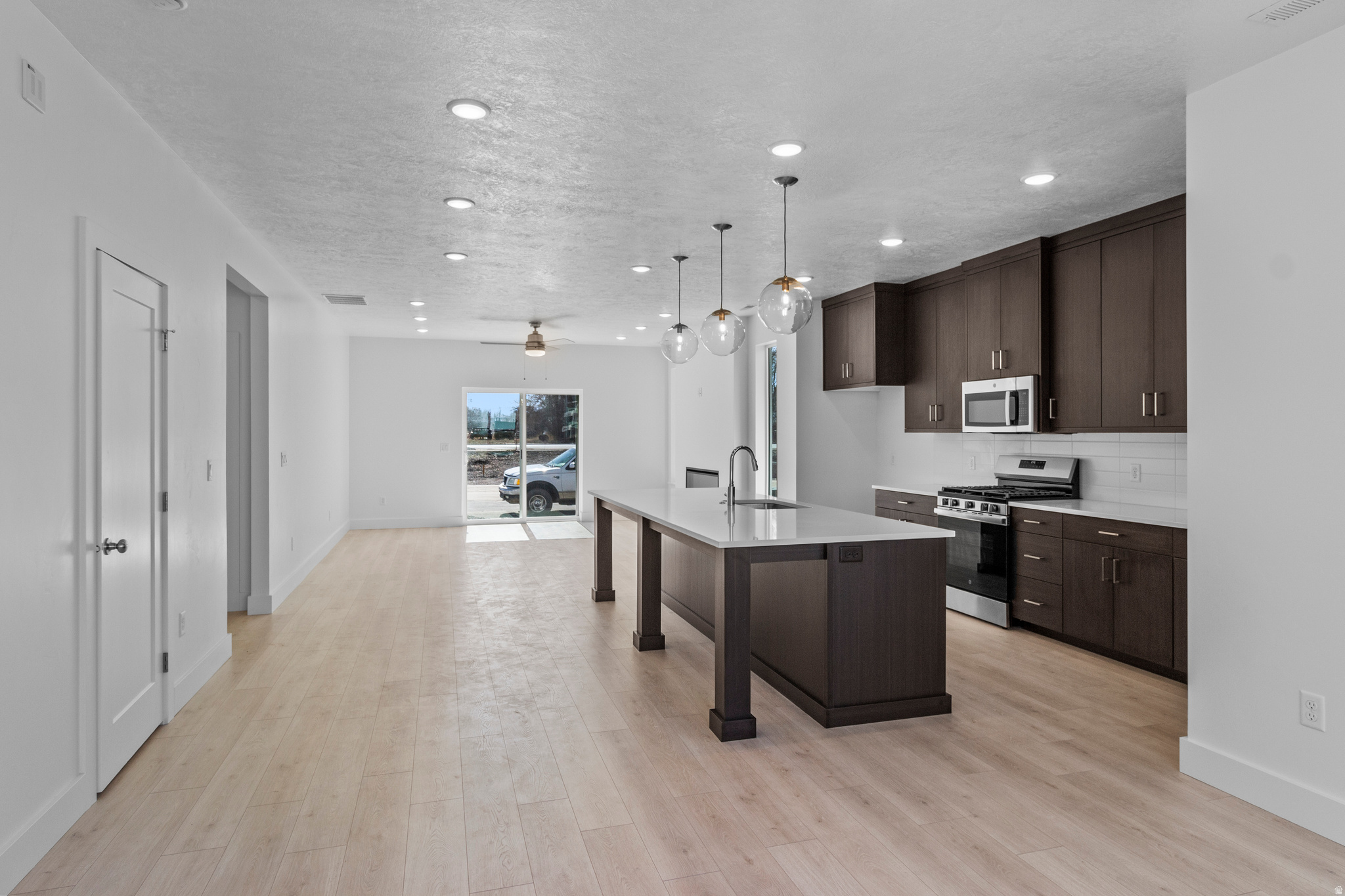 RIDGELINE PARK - Residential