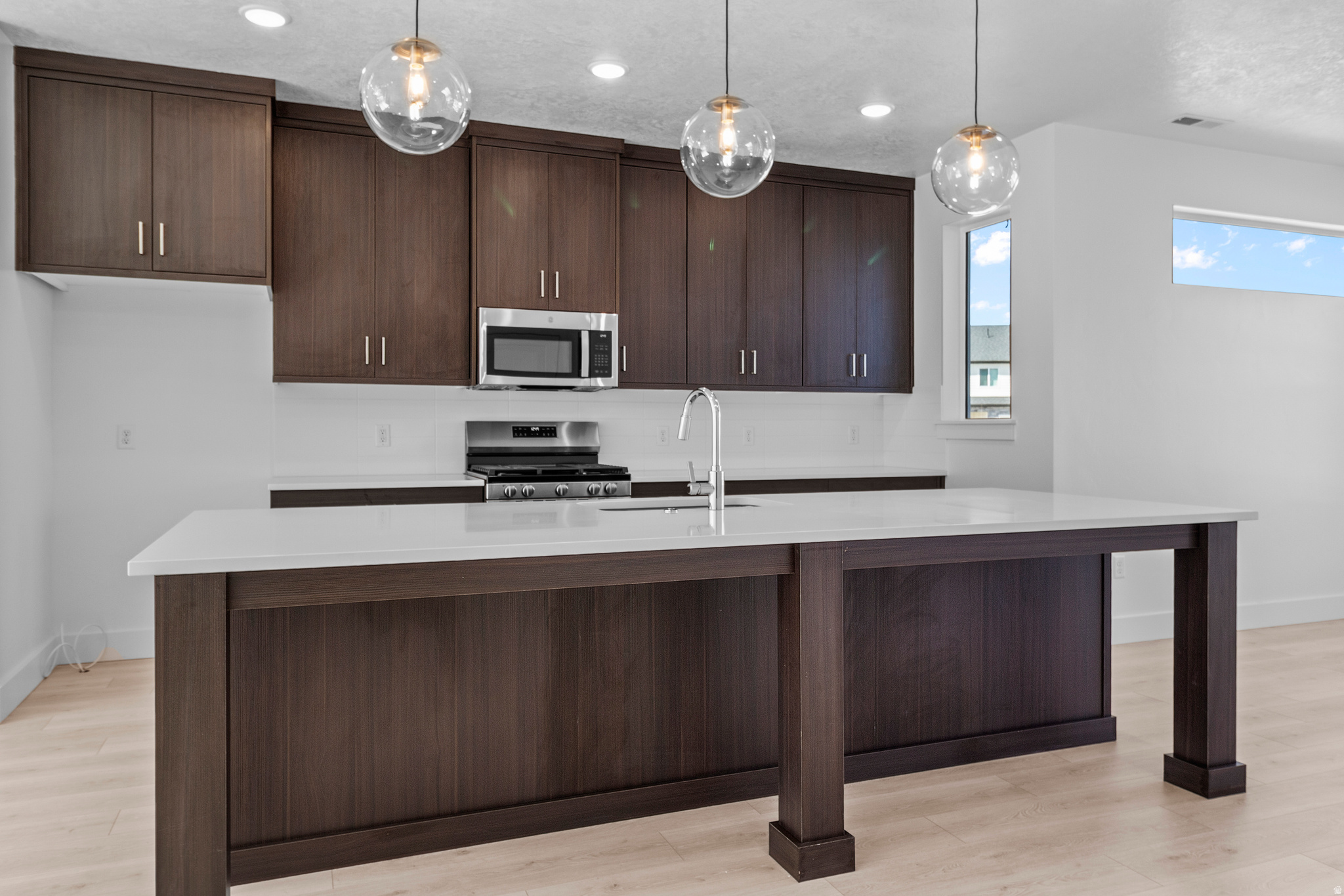 RIDGELINE PARK - Residential