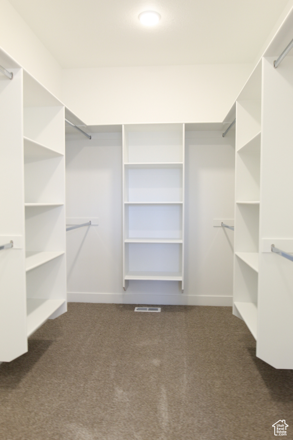 GOLDEN FOREST - Residential