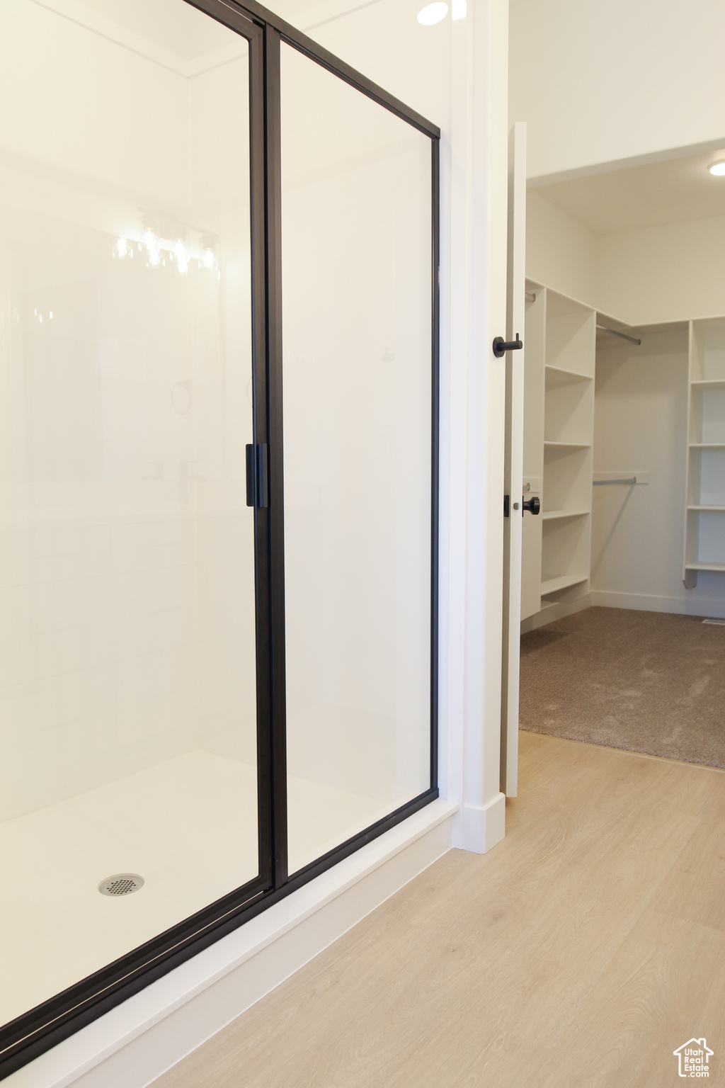 GOLDEN FOREST - Residential