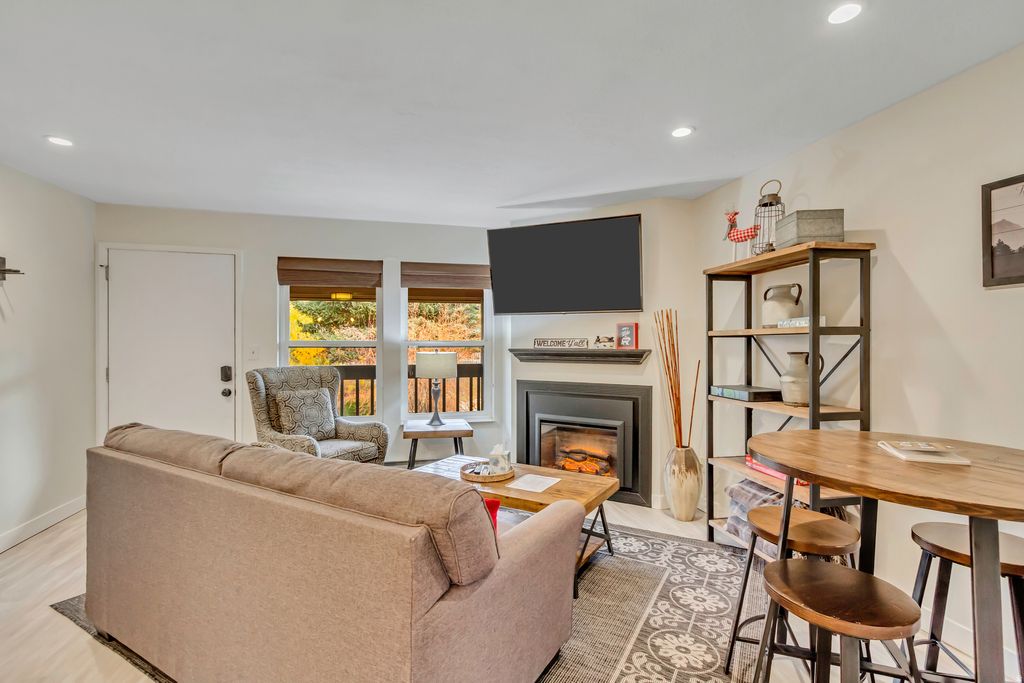 Photo of 3615 N WOLF LODGE DR. Dr #807, Eden, UT 84310 (MLS # 2122659)