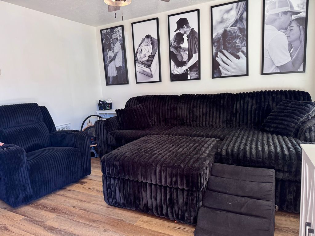 Photo of 920 S 500 E #20, Roosevelt, UT 84066 (MLS # 2140770)