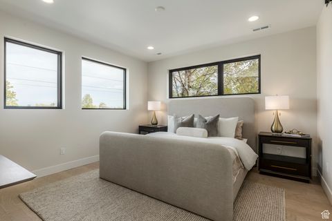 Tiny photo for 4442 S HOLLADAY PARK LN E, Holladay, UT 84124 (MLS # 2082964)