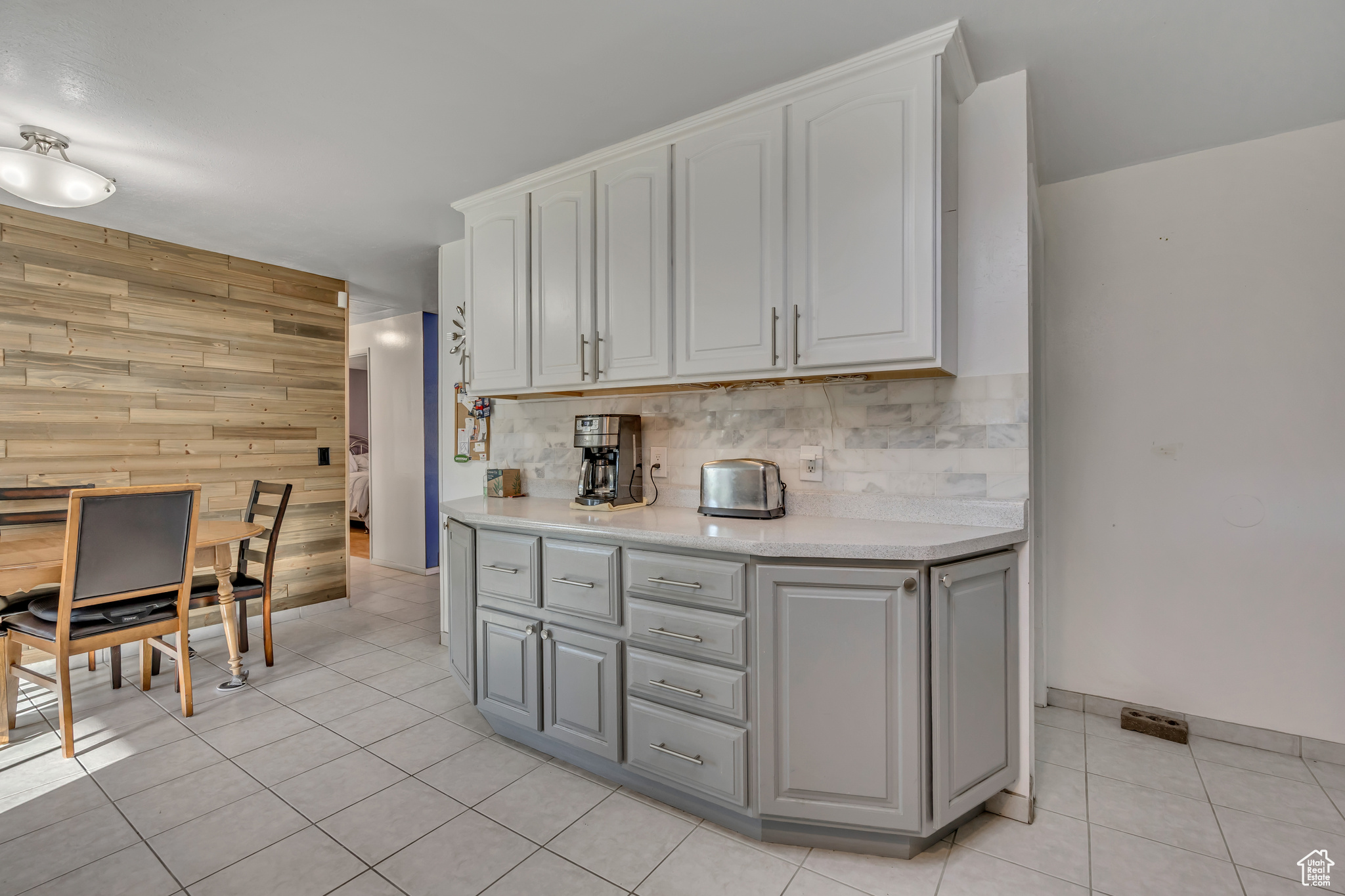 COLONY WEST - Residential