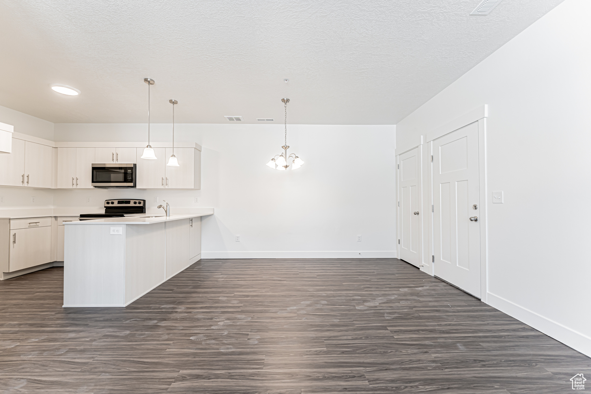 898 N Hemsworth Way #Q204, Saratoga Springs, Utah image 4