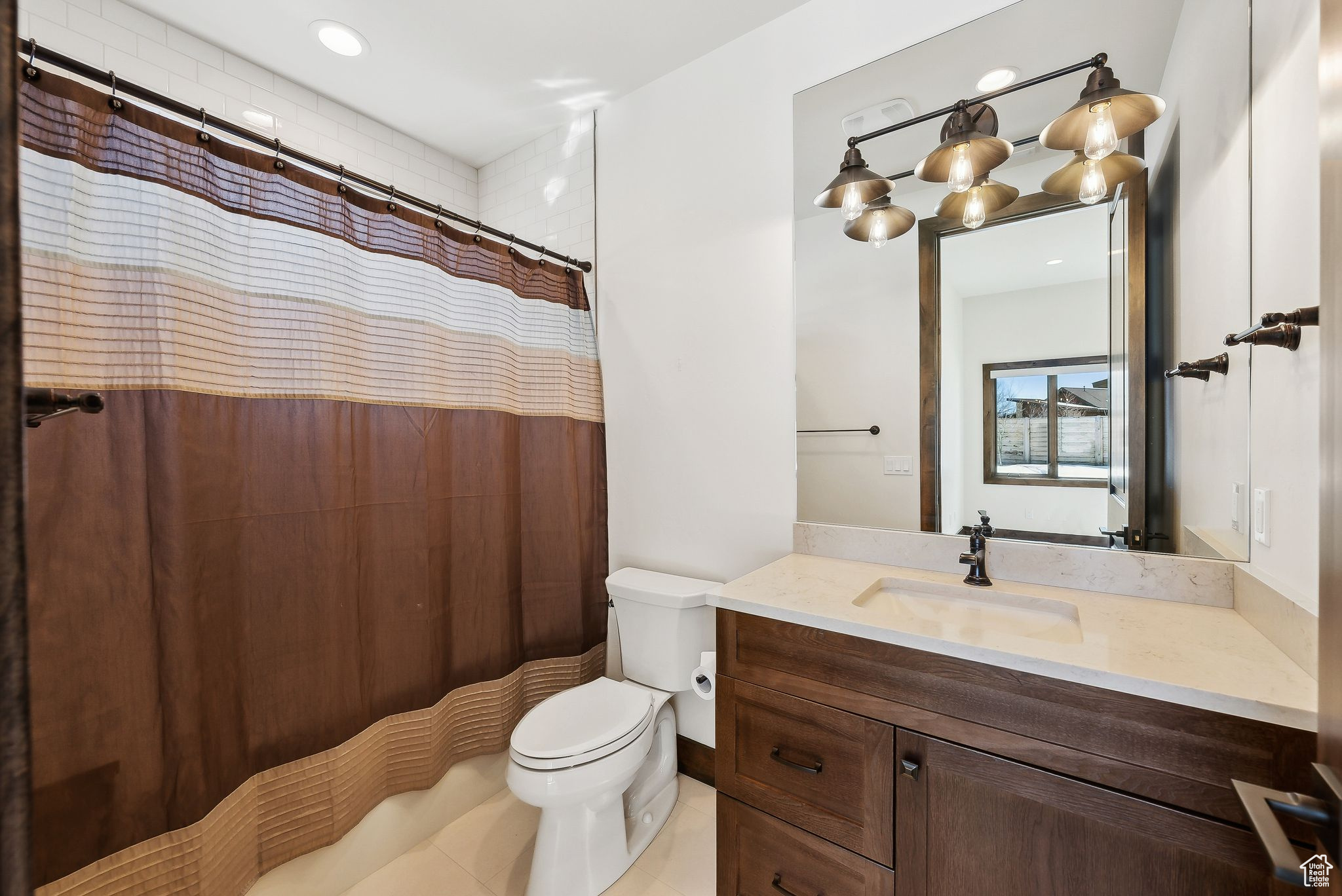 Kamas, Utah 84036, United States, 1 Bedroom Bedrooms, ,4 BathroomsBathrooms,Residential,Active,94617