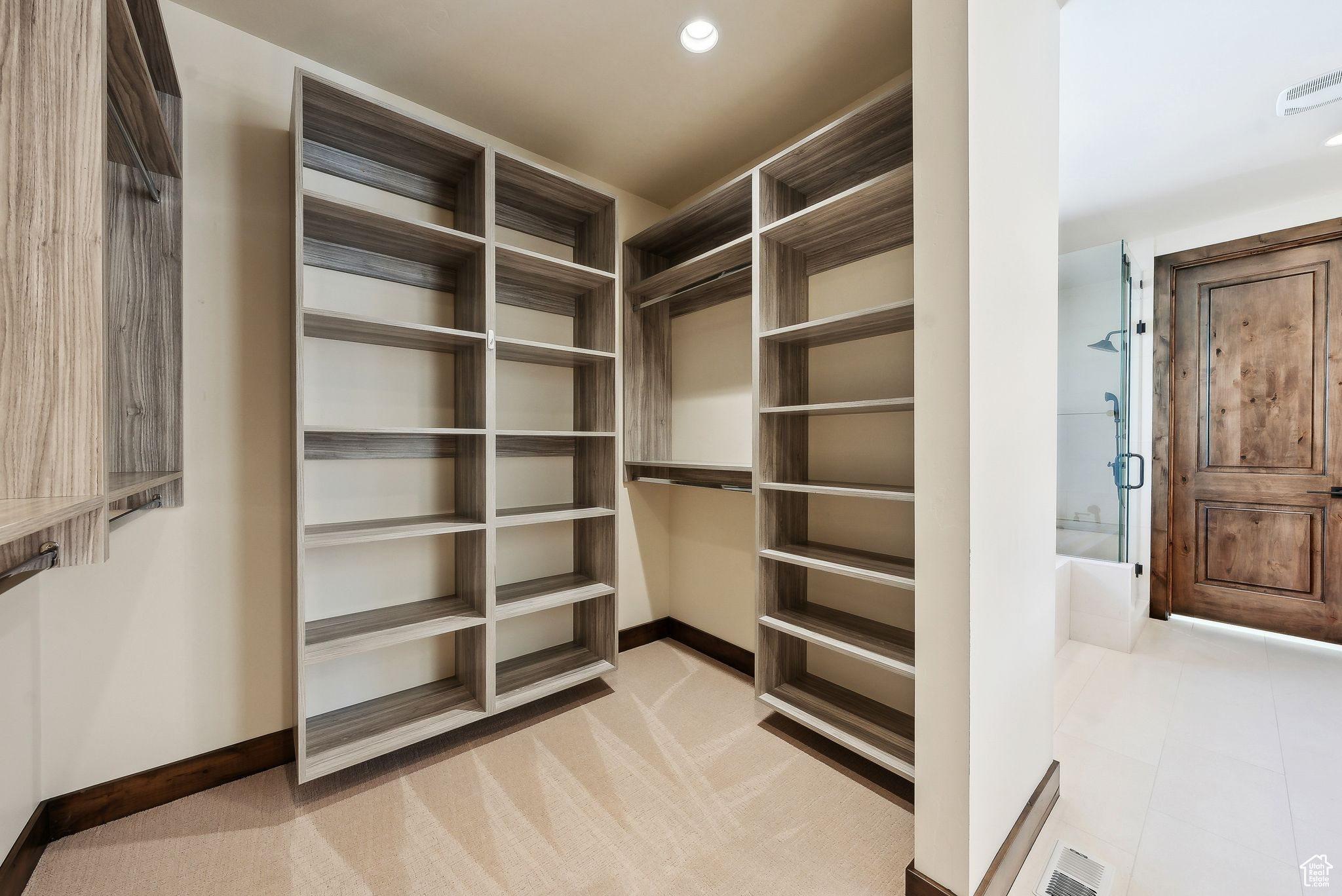 Kamas, Utah 84036, United States, 1 Bedroom Bedrooms, ,4 BathroomsBathrooms,Residential,Active,94617