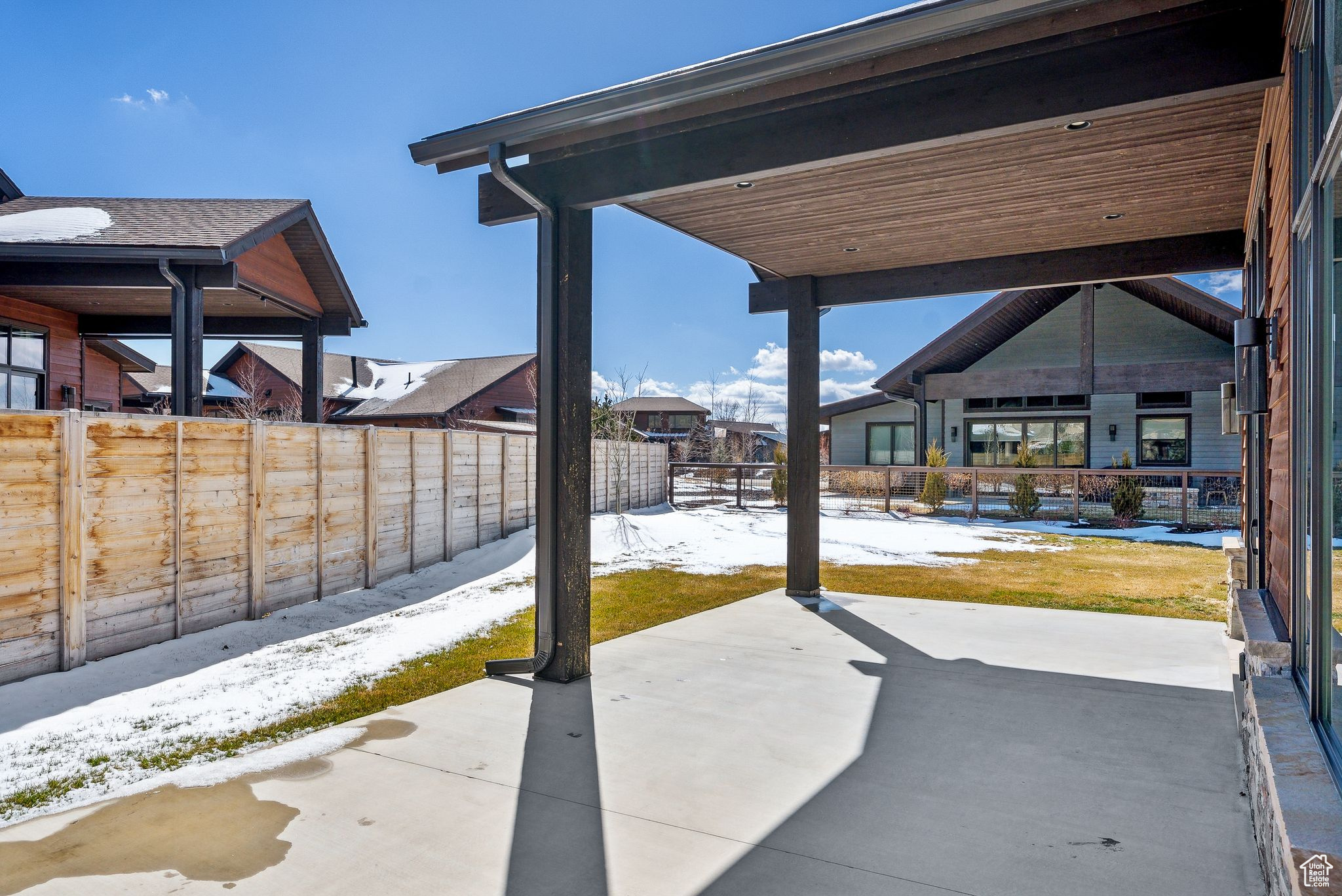 Kamas, Utah 84036, United States, 1 Bedroom Bedrooms, ,4 BathroomsBathrooms,Residential,Active,94617