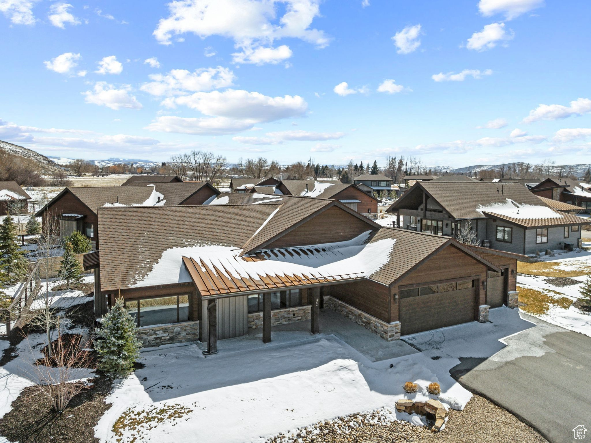 Kamas, Utah 84036, United States, 1 Bedroom Bedrooms, ,4 BathroomsBathrooms,Residential,Active,94617