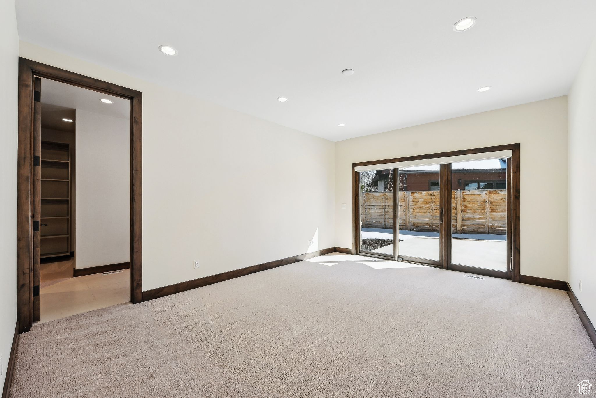 Kamas, Utah 84036, United States, 1 Bedroom Bedrooms, ,4 BathroomsBathrooms,Residential,Active,94617