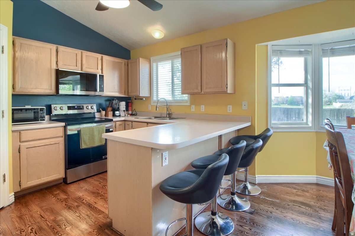 WALNUT RIDGE - Residential