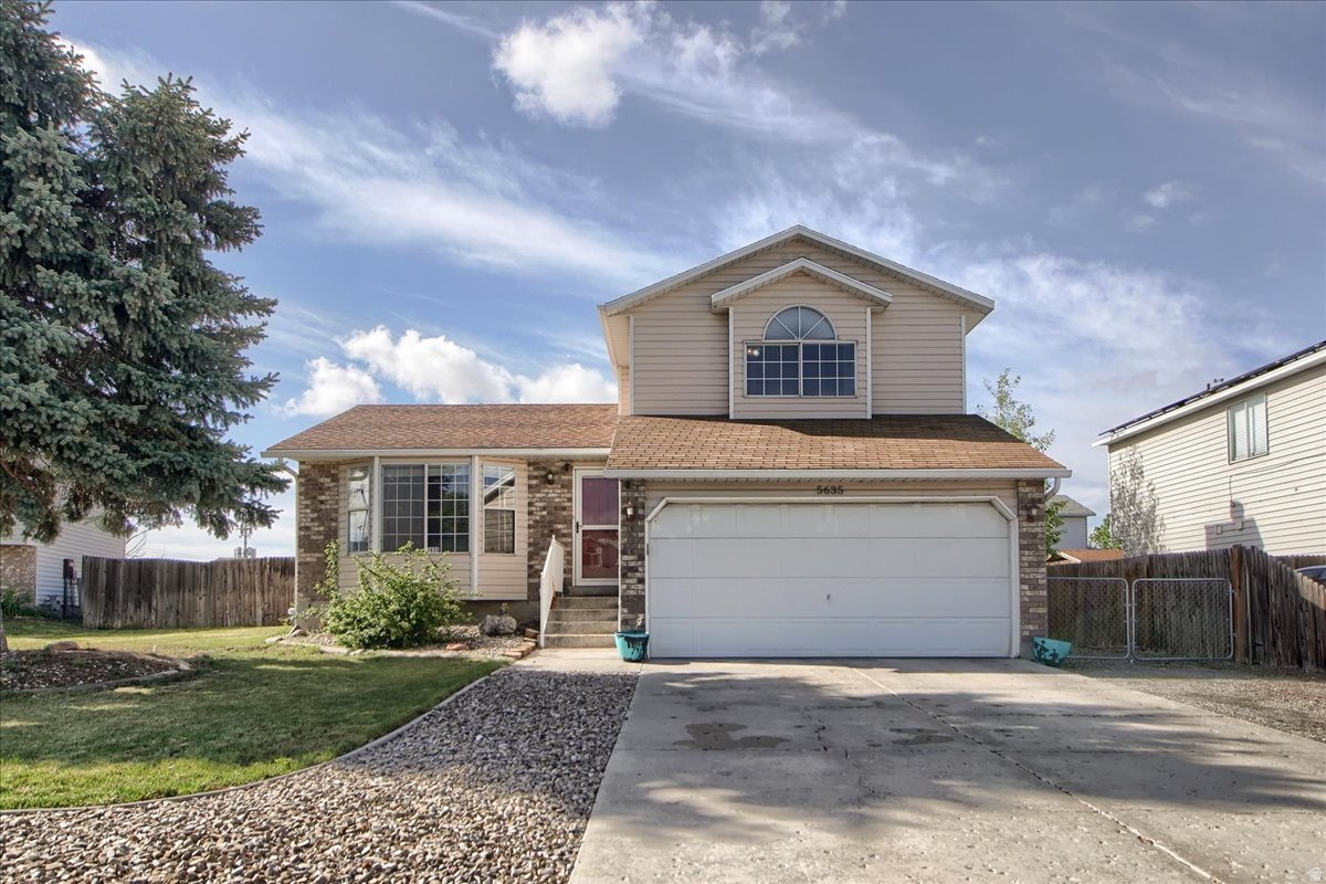 WALNUT RIDGE - Residential