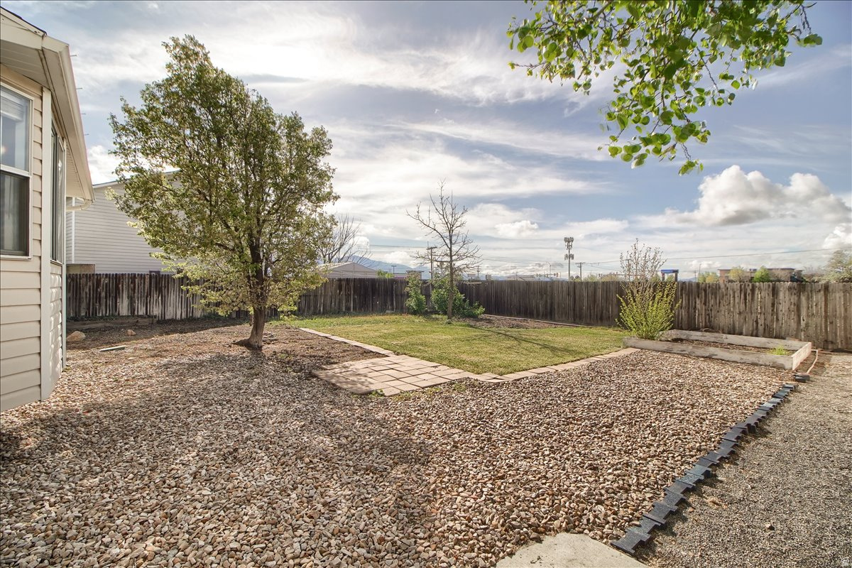 WALNUT RIDGE - Residential