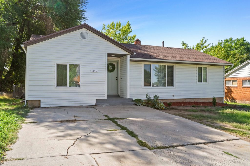 Photo of 1149 DAN ST, Ogden, UT 84404 (MLS # 2145114)