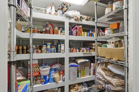 Tiny photo for 2076 SUMMERWOOD DR, Farmington, UT 84025 (MLS # 2145357)