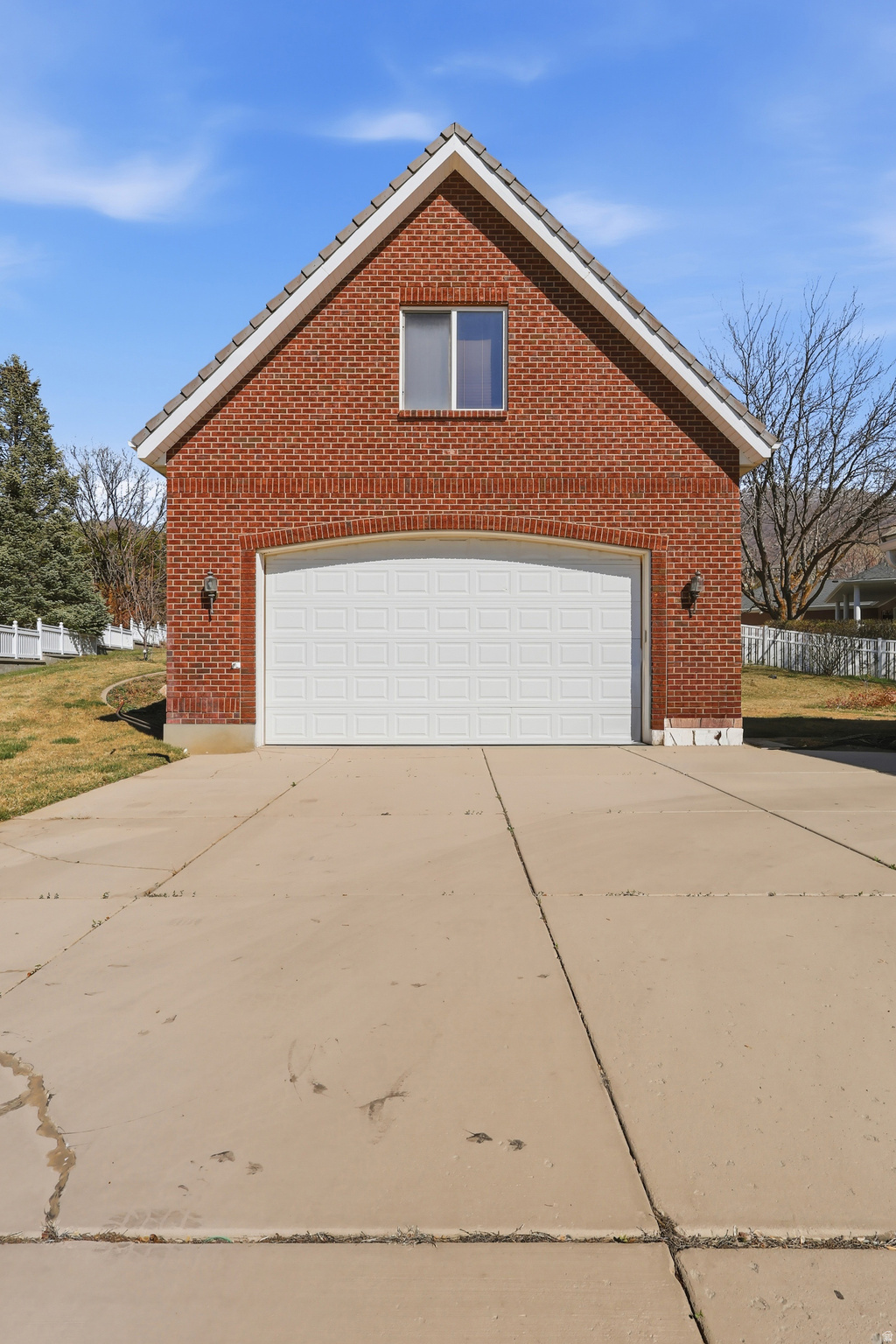 SUMMERWOOD - Residential