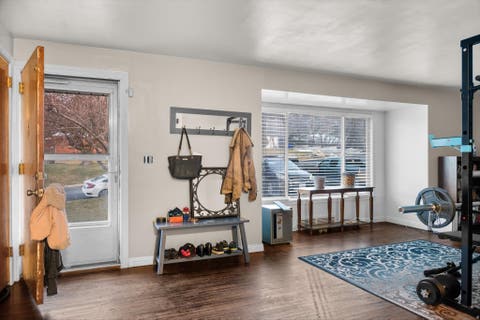 Tiny photo for 2372 S 200 E, Bountiful, UT 84010 (MLS # 2176062)