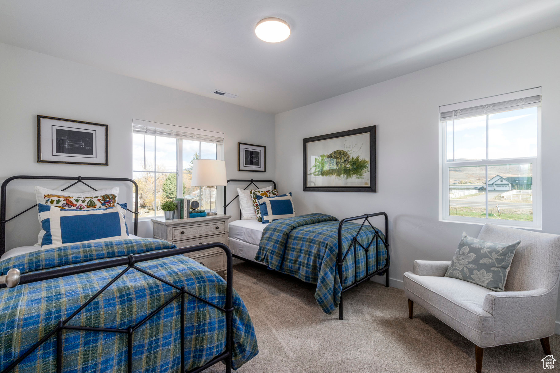 FRANCIS COMMONS TOWNS - Residential