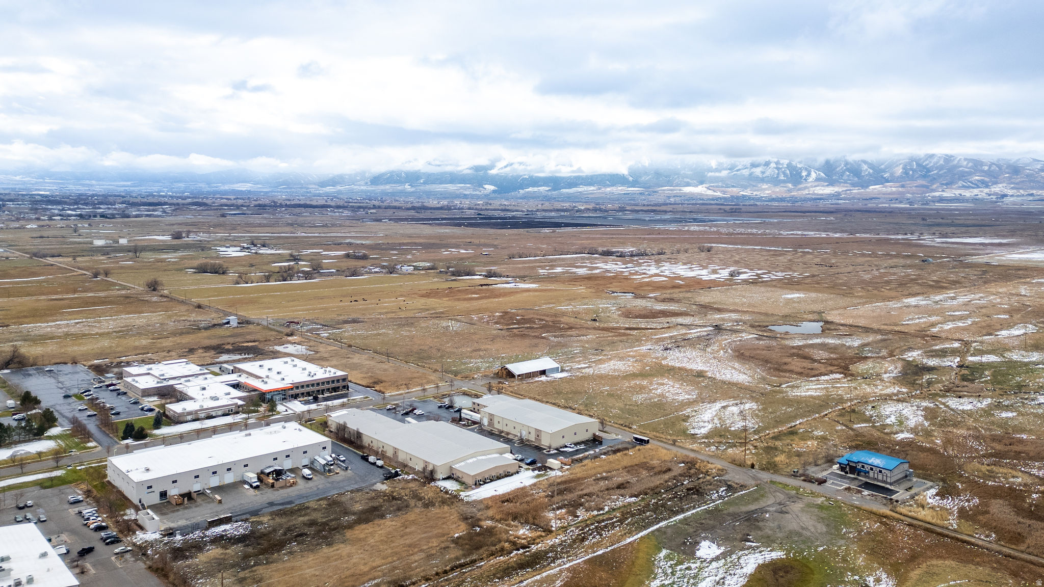 MALOUF SLEEP CONDOMINIUMS - Commercial Lease