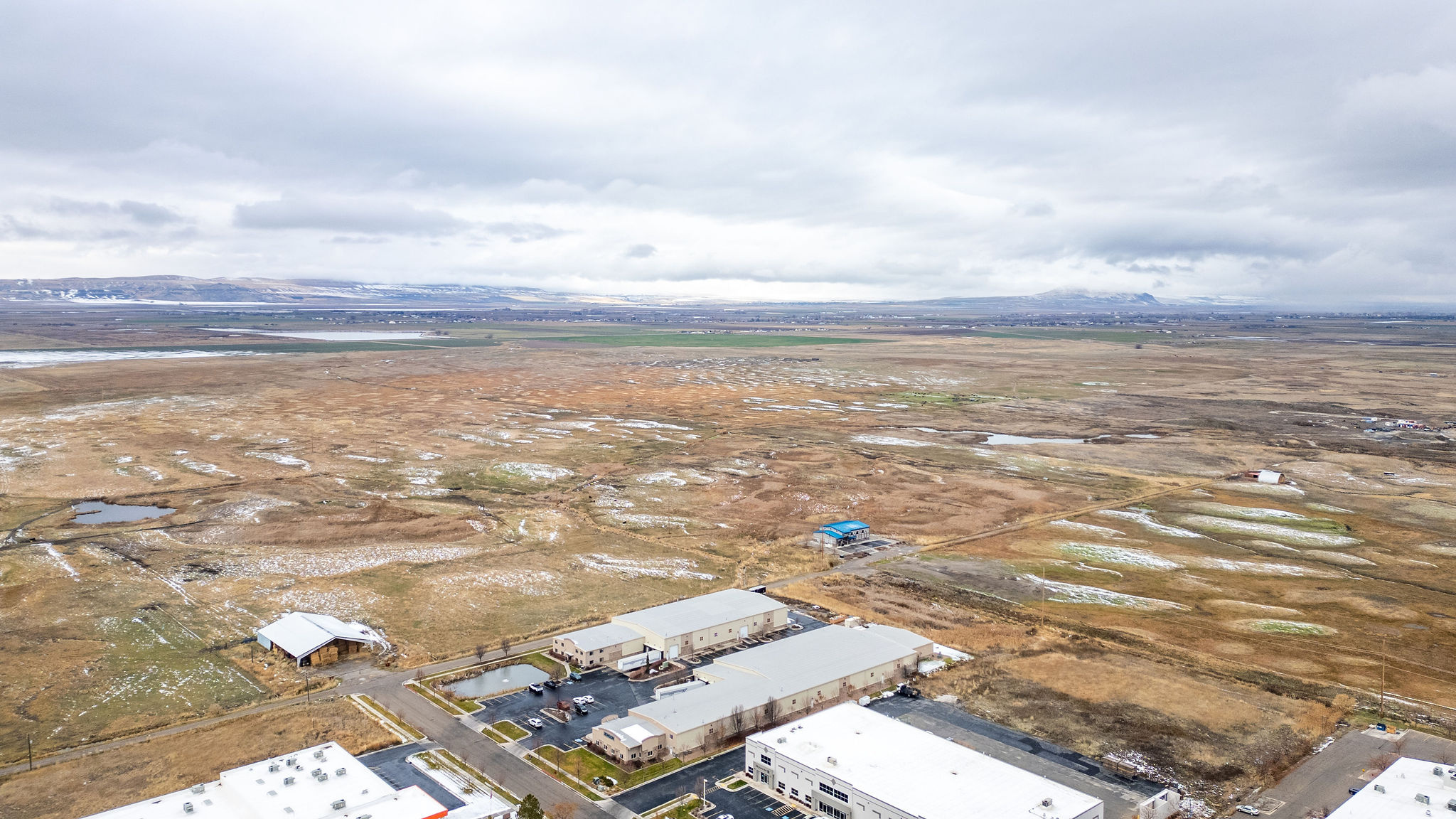 MALOUF SLEEP CONDOMINIUMS - Commercial Lease