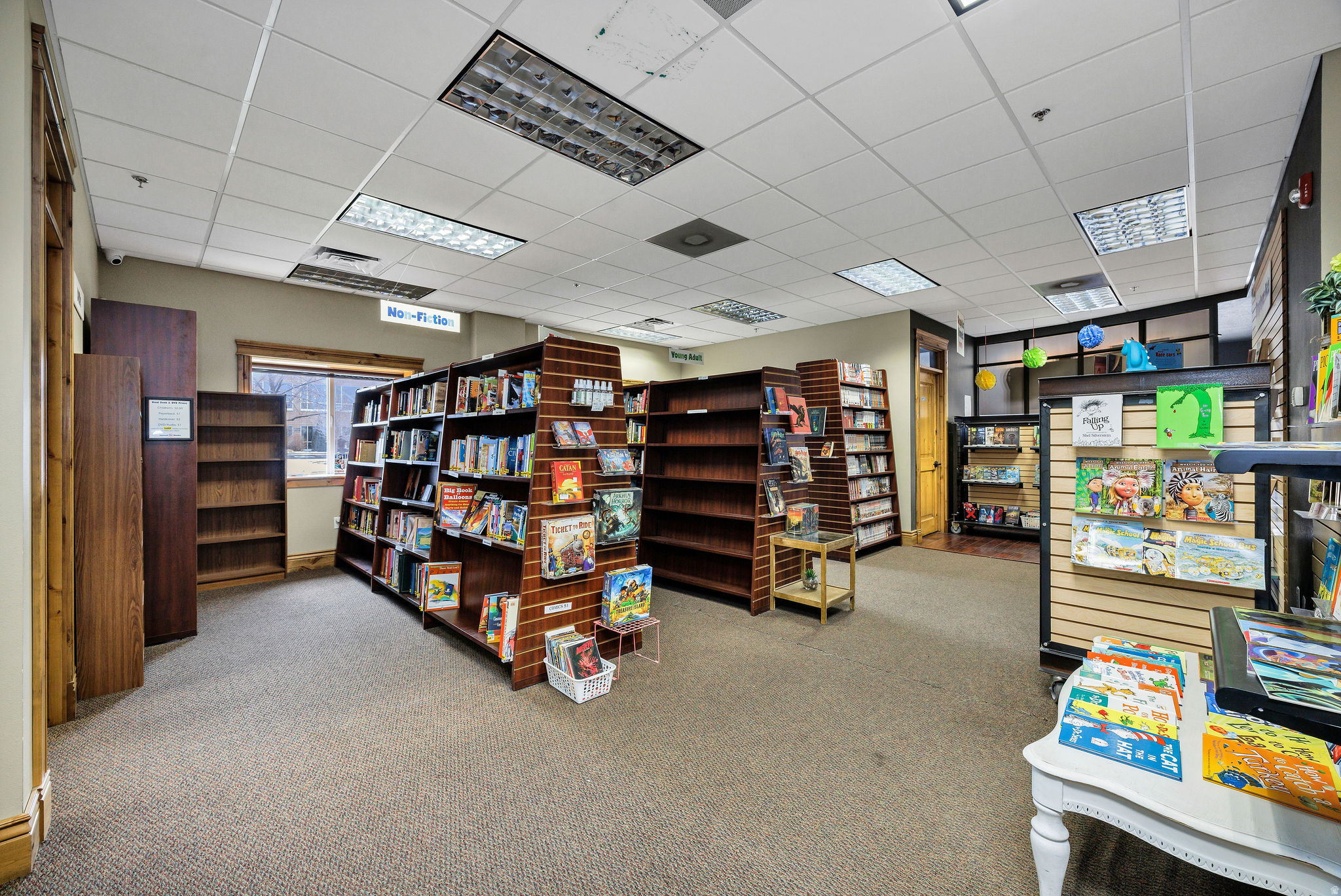 MALOUF SLEEP CONDOMINIUMS - Commercial Lease