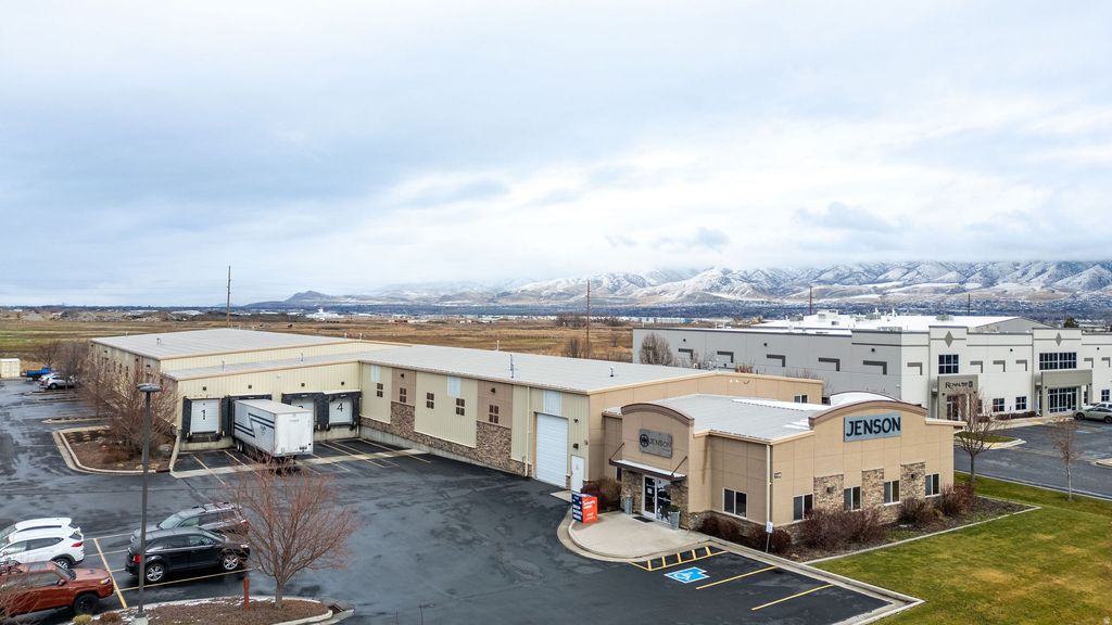 Photo of 1189 W 1700 N #1, Logan, UT 84321 (MLS # 2126063)