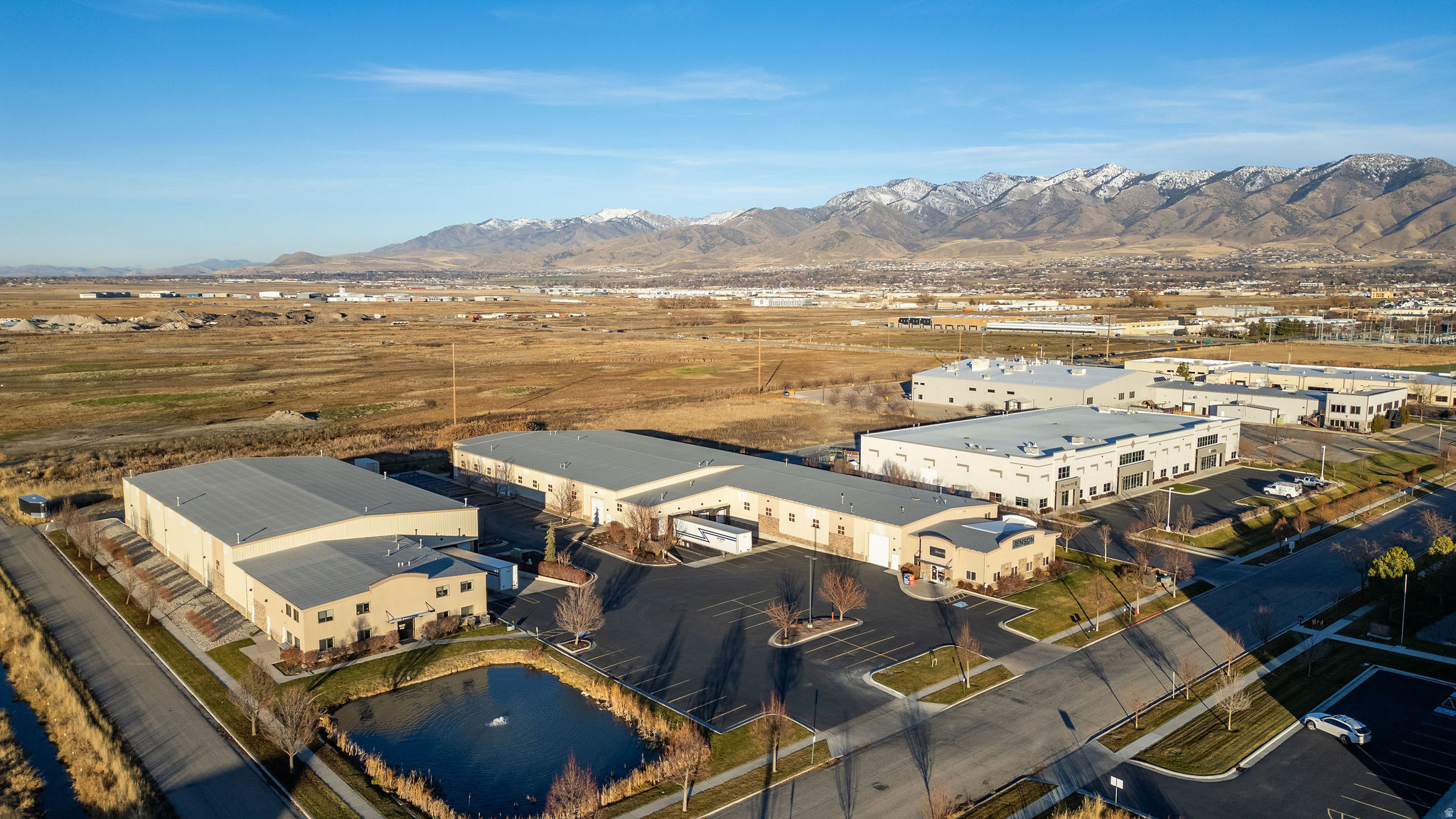 MALOUF SLEEP CONDOMINIUMS - Commercial Lease