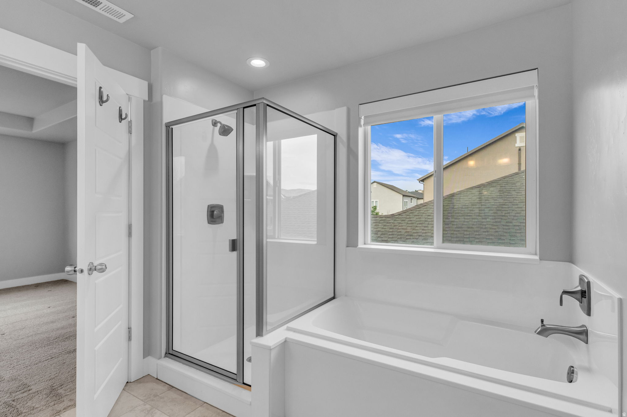 THE EXCHANGE - Residential