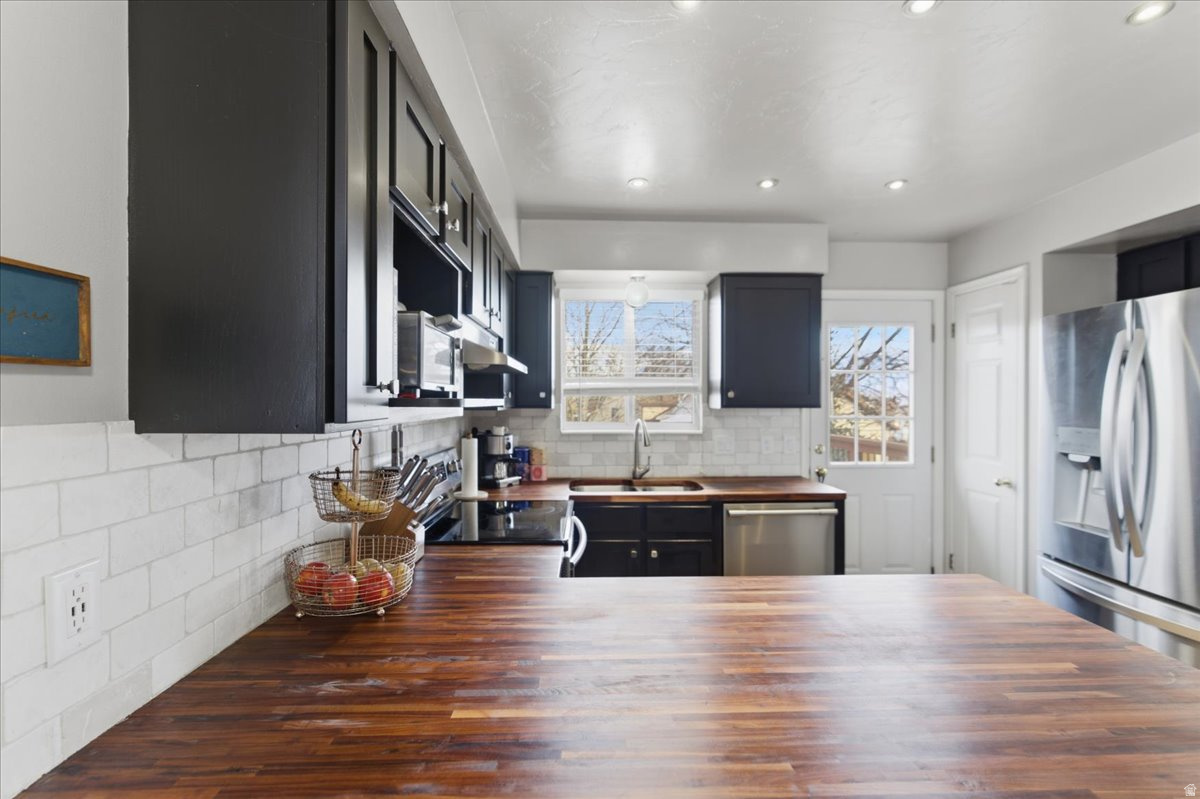 MISTY HILLS - Residential