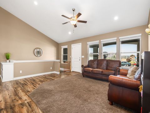 Tiny photo for 813 S 270 E, Nephi, UT 84648 (MLS # 2147675)