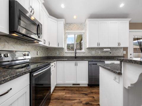 Tiny photo for 813 S 270 E, Nephi, UT 84648 (MLS # 2147675)