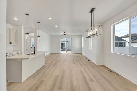 Tiny photo for 1327 N 1475 E E #31, Payson, UT 84651 (MLS # 2135781)