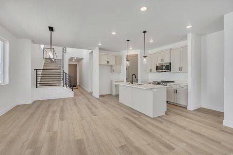 Tiny photo for 1327 N 1475 E E #31, Payson, UT 84651 (MLS # 2135781)